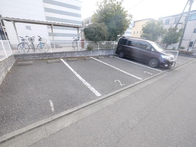 駐車場　★お部屋探しはタウンハウジング橋本店まで★