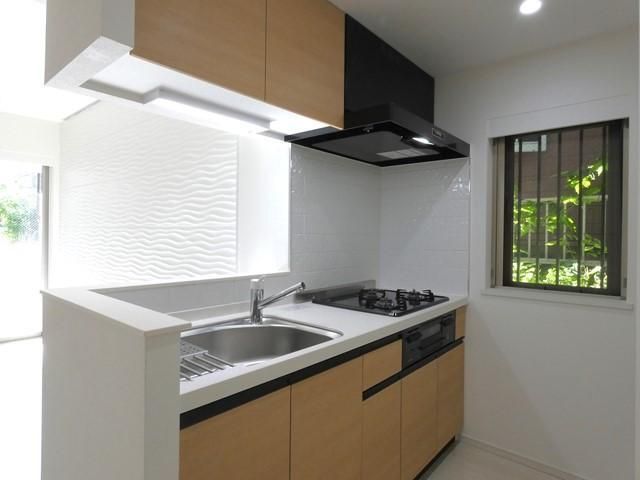 キッチン　別室参考画像です。