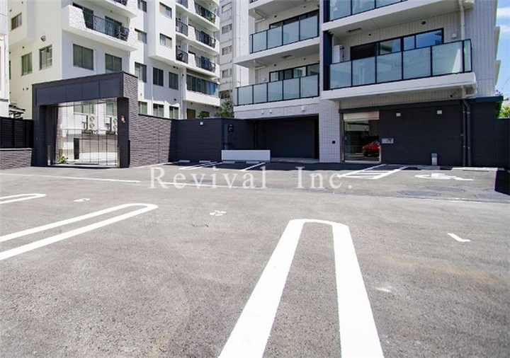 駐車場　平置き駐車場空きあり（リアルタイムに要確認）