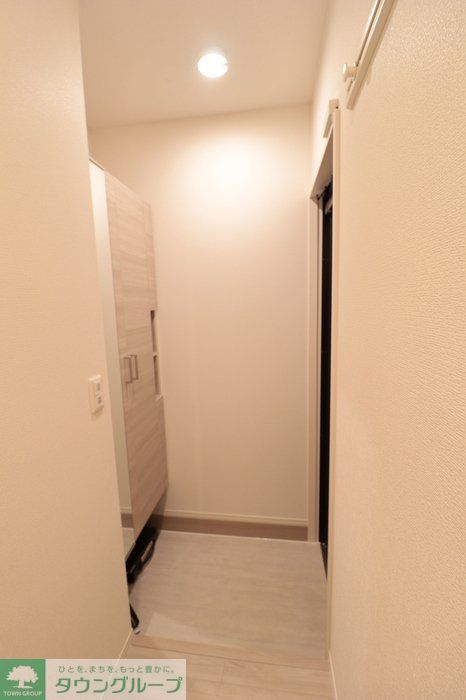 玄関　★お問い合わせはタウンハウジングまで★