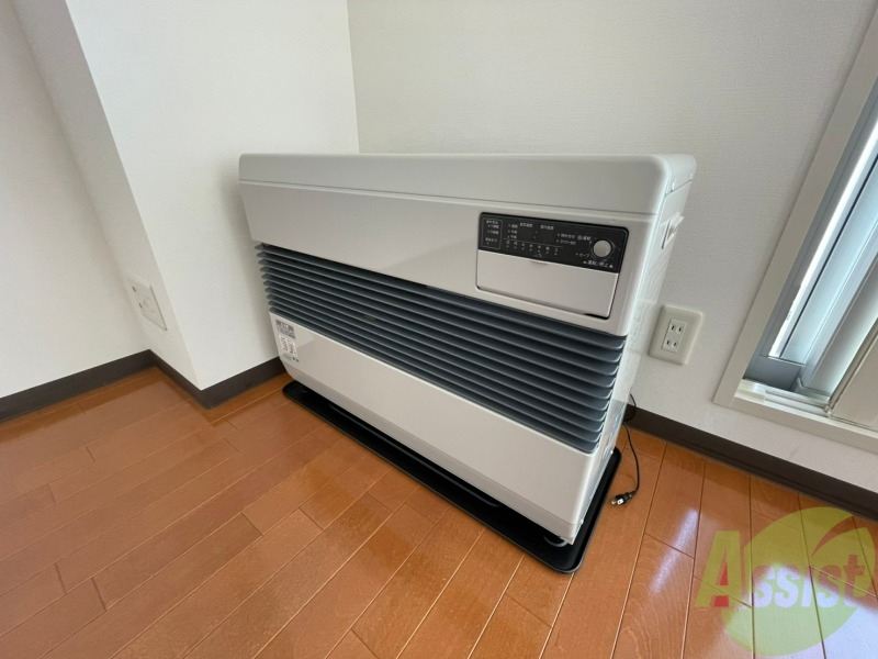 その他設備　灯油暖房です。札幌の寒い冬もこれで大丈夫！