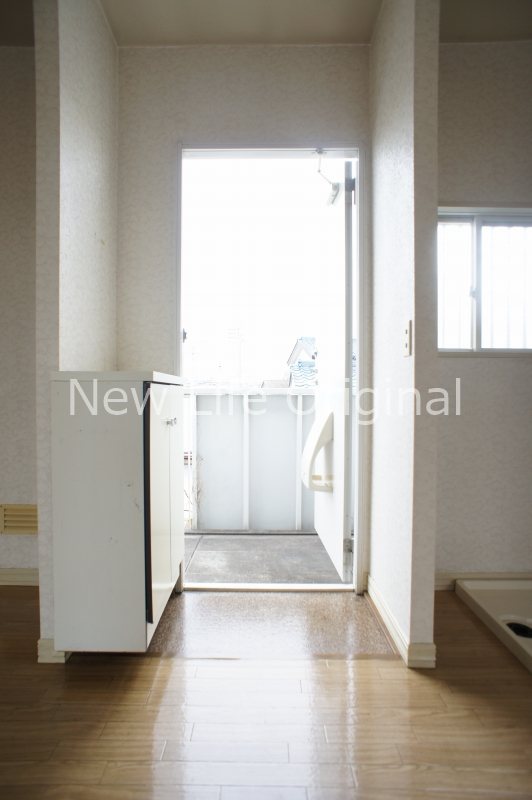 玄関　すっきりシンプルな玄関スペースです☆