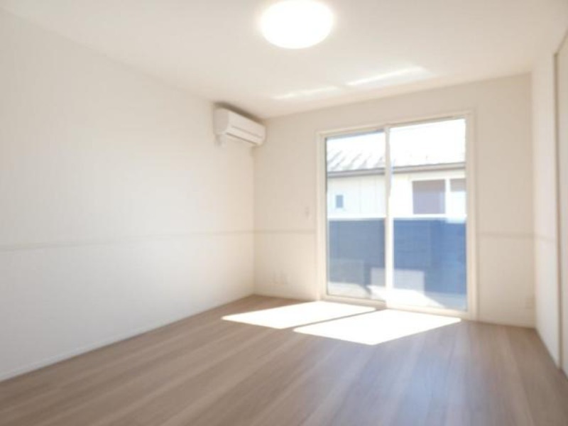 居室・リビング　図面と現状に相違がある場合には現状を優先