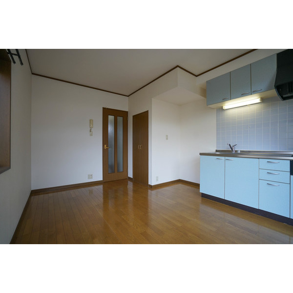 キッチン　同じ建物の別なお部屋