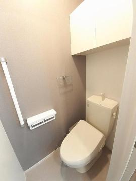 トイレ　シャワー付トイレ
