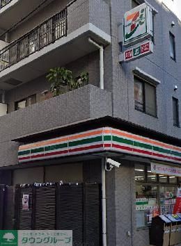 コンビニ　セブンイレブン築地7丁目店（コンビニ）まで160m