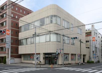 銀行　朝日信用金庫立川支店（銀行）まで395m