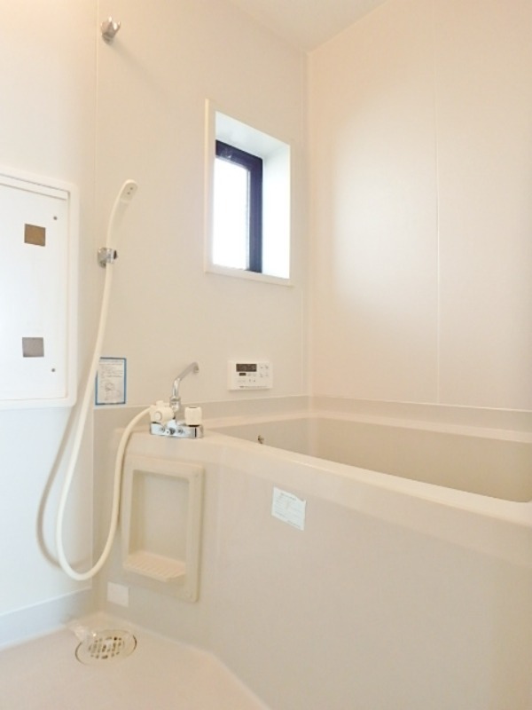 バス・シャワールーム　図面と現状に相違がある場合には現状を優先