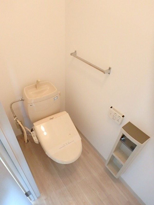 トイレ　図面と現状に相違がある場合には現状を優先