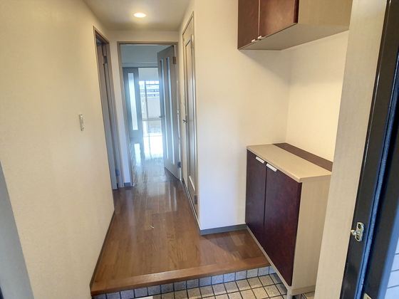 玄関　※他号室の写真です