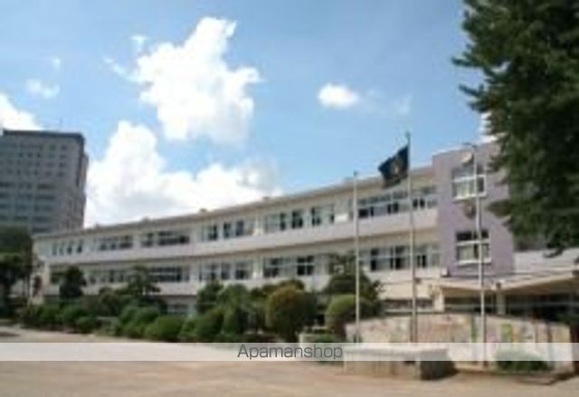 小学校　柏市立柏第一小学校（小学校）まで94m