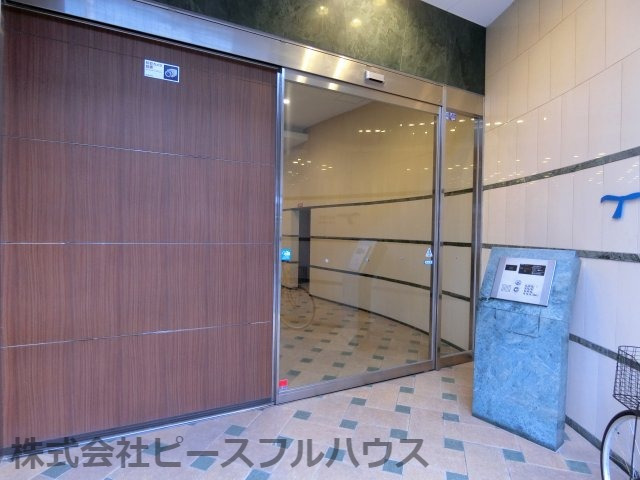 エントランス　詳細は、RISUMO江坂本店→06-6155-7137まで♪