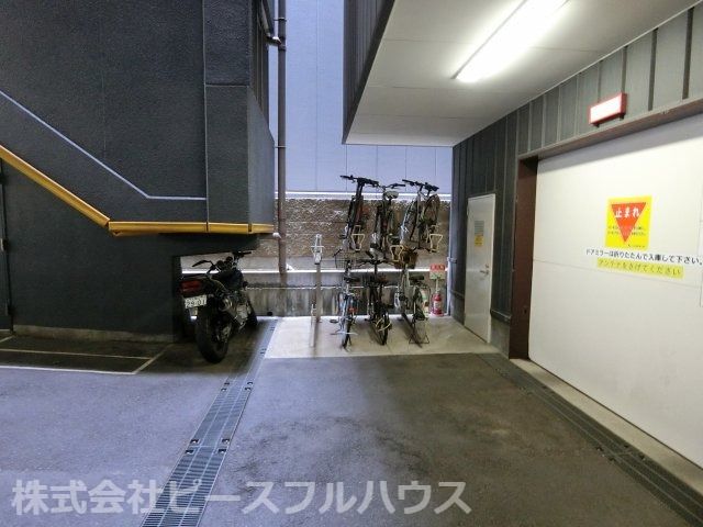 駐車場　詳細は、RISUMO江坂本店→06-6155-7137まで♪