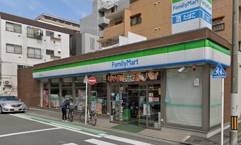 コンビニ　ファミリーマート横浜新川町店（コンビニ）まで101m