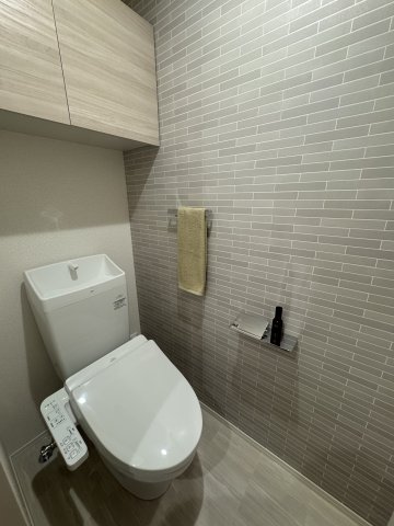 トイレ　別号室参考写真