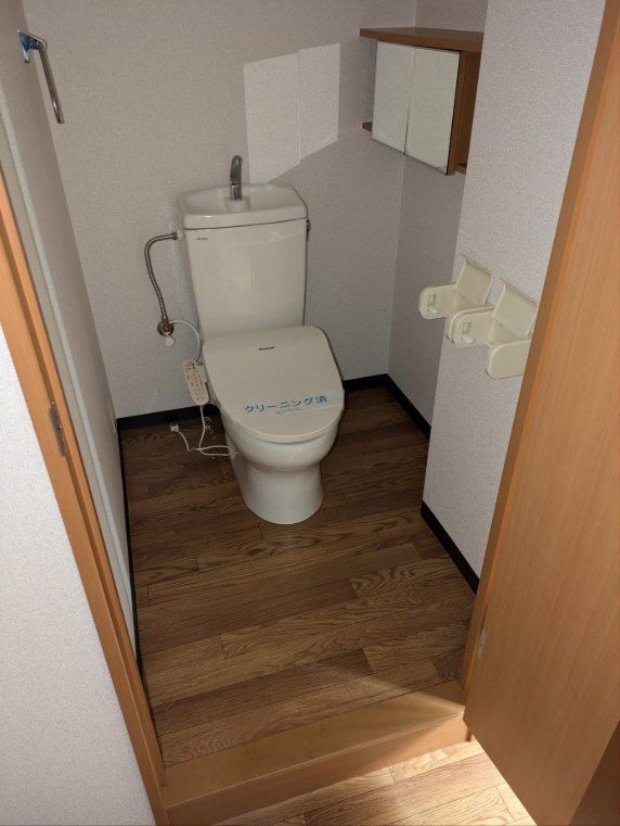 トイレ　現況優先