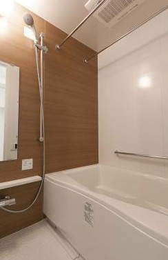 バス・シャワールーム　☆ゆっくりくつろげるお風呂☆