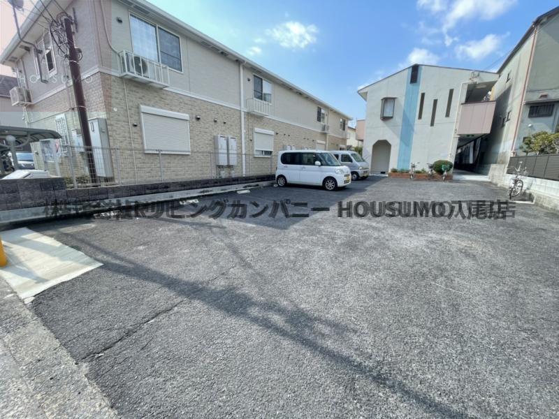 駐車場　駐車場完備です