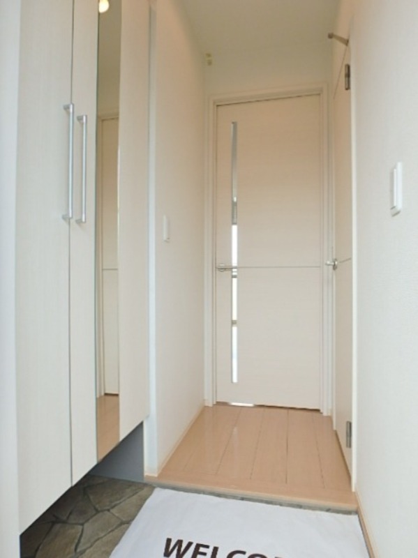 玄関　図面と現状に相違がある場合には現状を優先