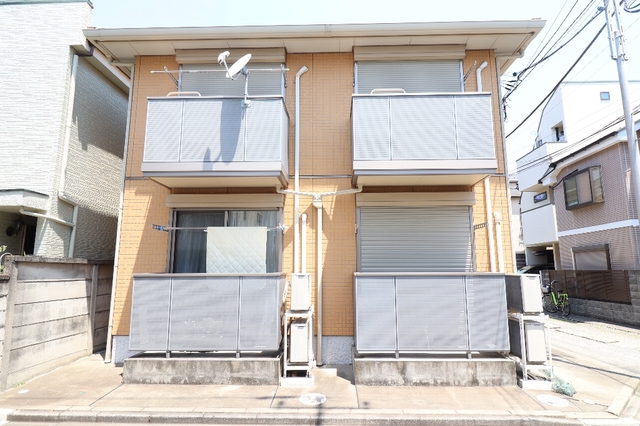 建物外観　1フロア2住戸