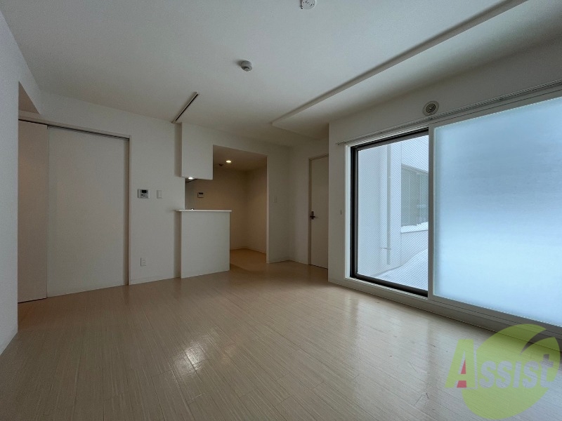 居室・リビング　広々としたリビングですね。使い勝手がよさそうですね！