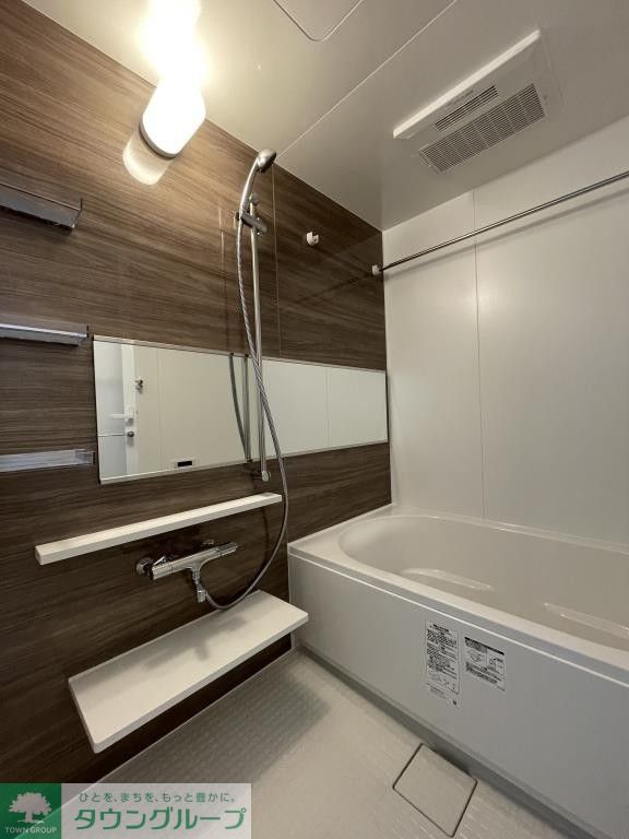 バス・シャワールーム　※別部屋参考写真