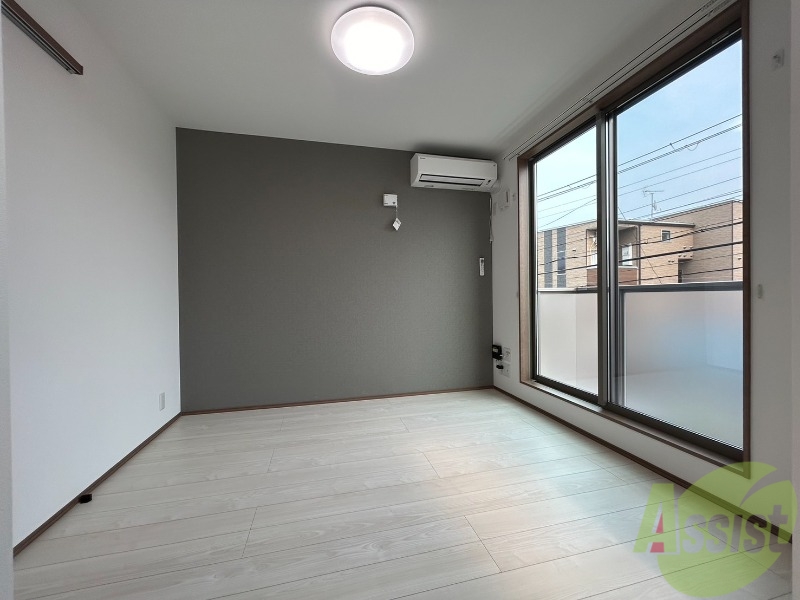 居室・リビング　約７帖のＤＫです。生活のメインとなる部屋ですね。