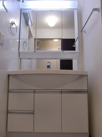 洗面設備　毎日使いますよね。