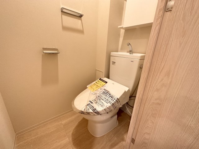 トイレ　同一タイプです。