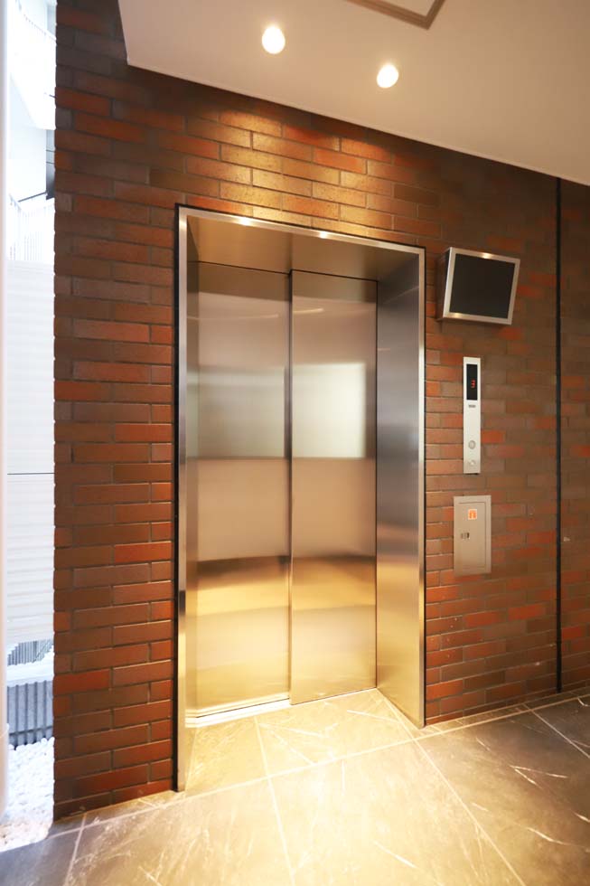 建物外観　外観は落ち着いています