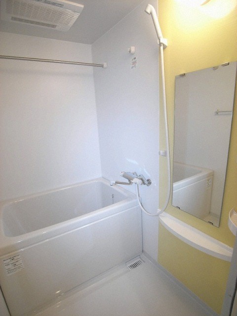 バス・シャワールーム　浴室