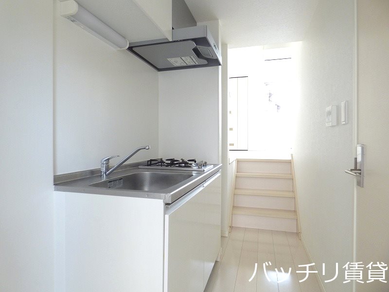 キッチン　同型タイプの為、現状を優先致します。