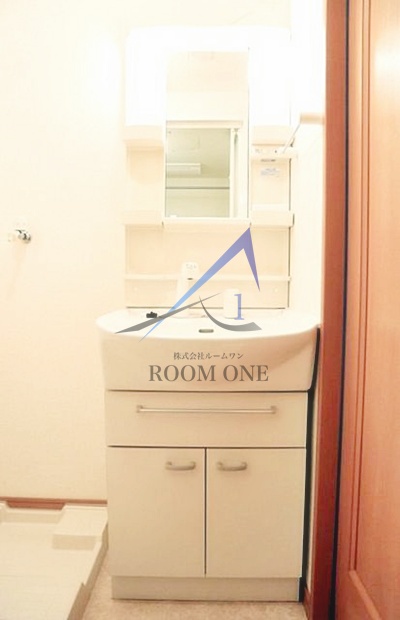 洗面設備　洗面台です。