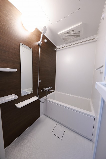 バス・シャワールーム　バス※別部屋参考写真