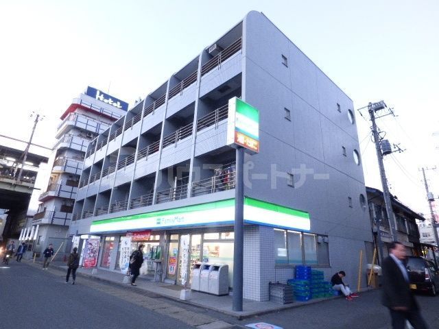 コンビニ　ファミリーマート西船橋駅北口店（コンビニ）まで120m