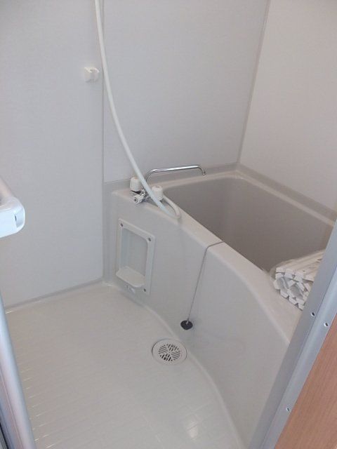 バス・シャワールーム　バス