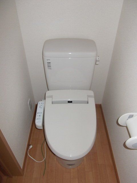 トイレ　トイレ