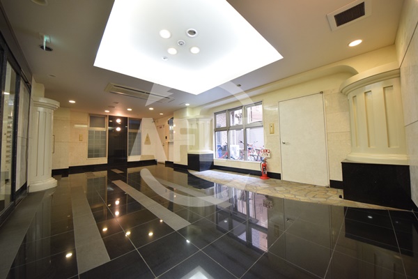 ロビー　Gramercy Nipponbashi　ロビー