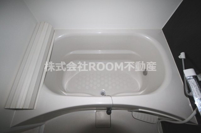 バス・シャワールーム　ゆったり過ごせるお風呂です