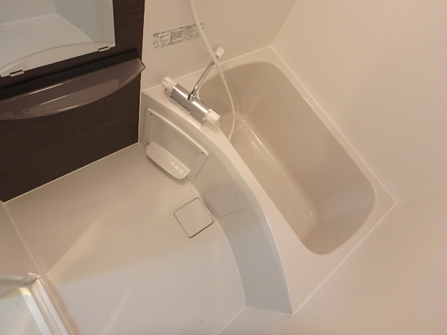 バス・シャワールーム　一人暮らしでもバスタイムは優雅に。。