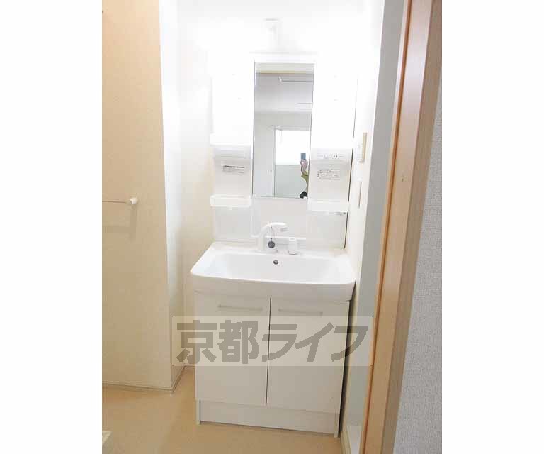 洗面設備　洗面台です・