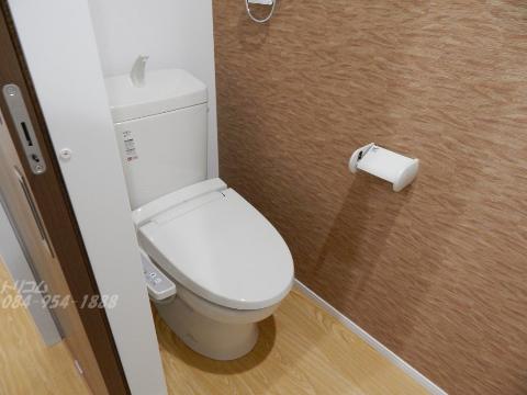 トイレ　シャワー付トイレ（イメージ）