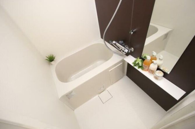 バス・シャワールーム　バス