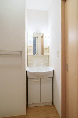 洗面設備　洗面化粧台