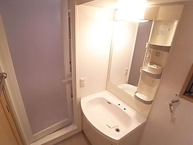 洗面設備　シャンプードレッサー