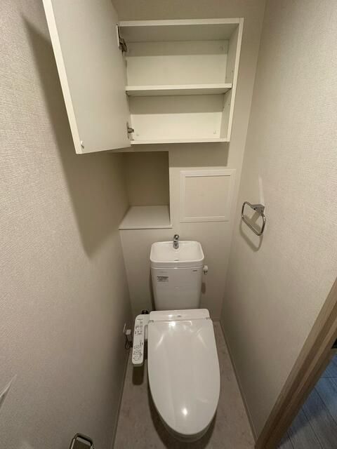 トイレ　写真はすべて同タイプの別部屋です。