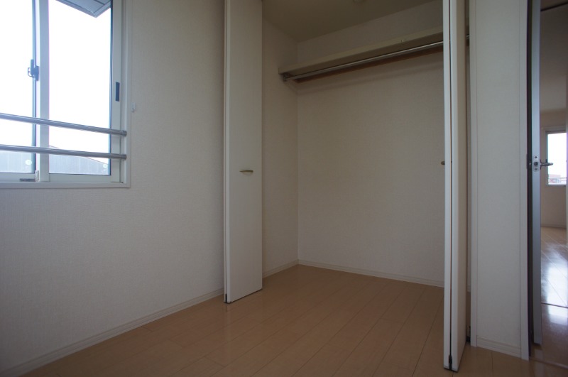 収納　室内洗濯機置場上