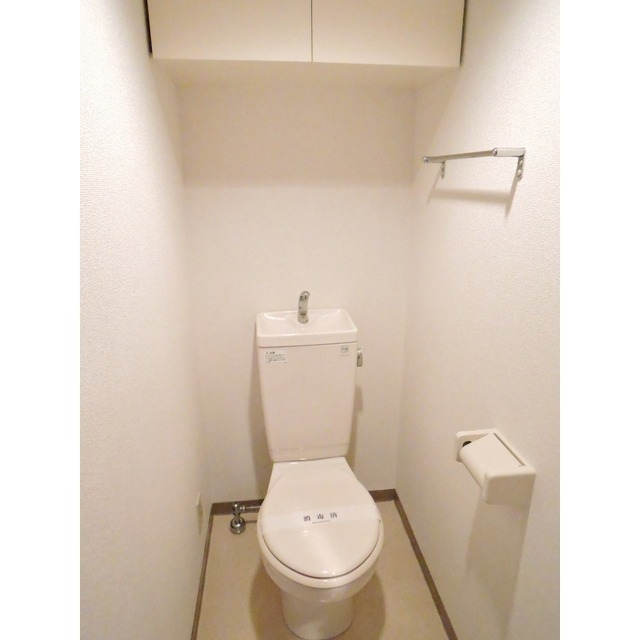 トイレ　（別タイプ参考写真）プレール大塚北　豊島区巣鴨4