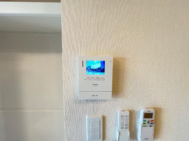 セキュリティ　カメラ付インターホン