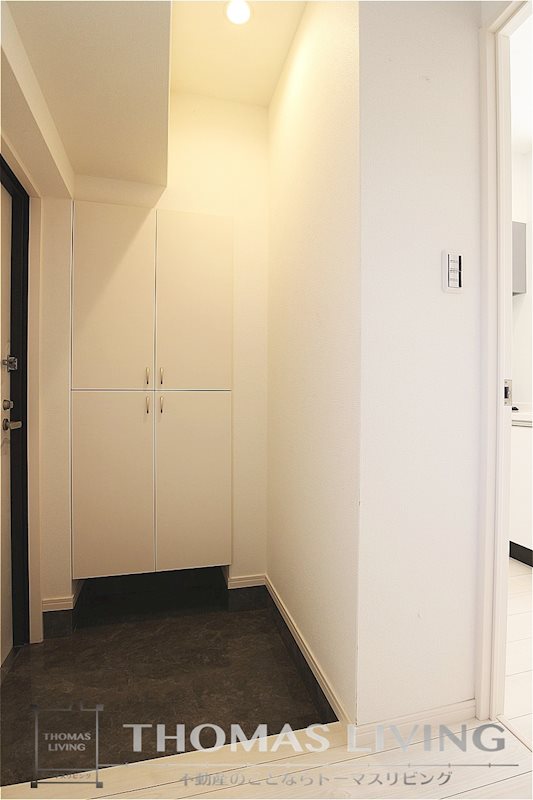 玄関　写真準備中の為、同シリーズの写真でご参考下さい。